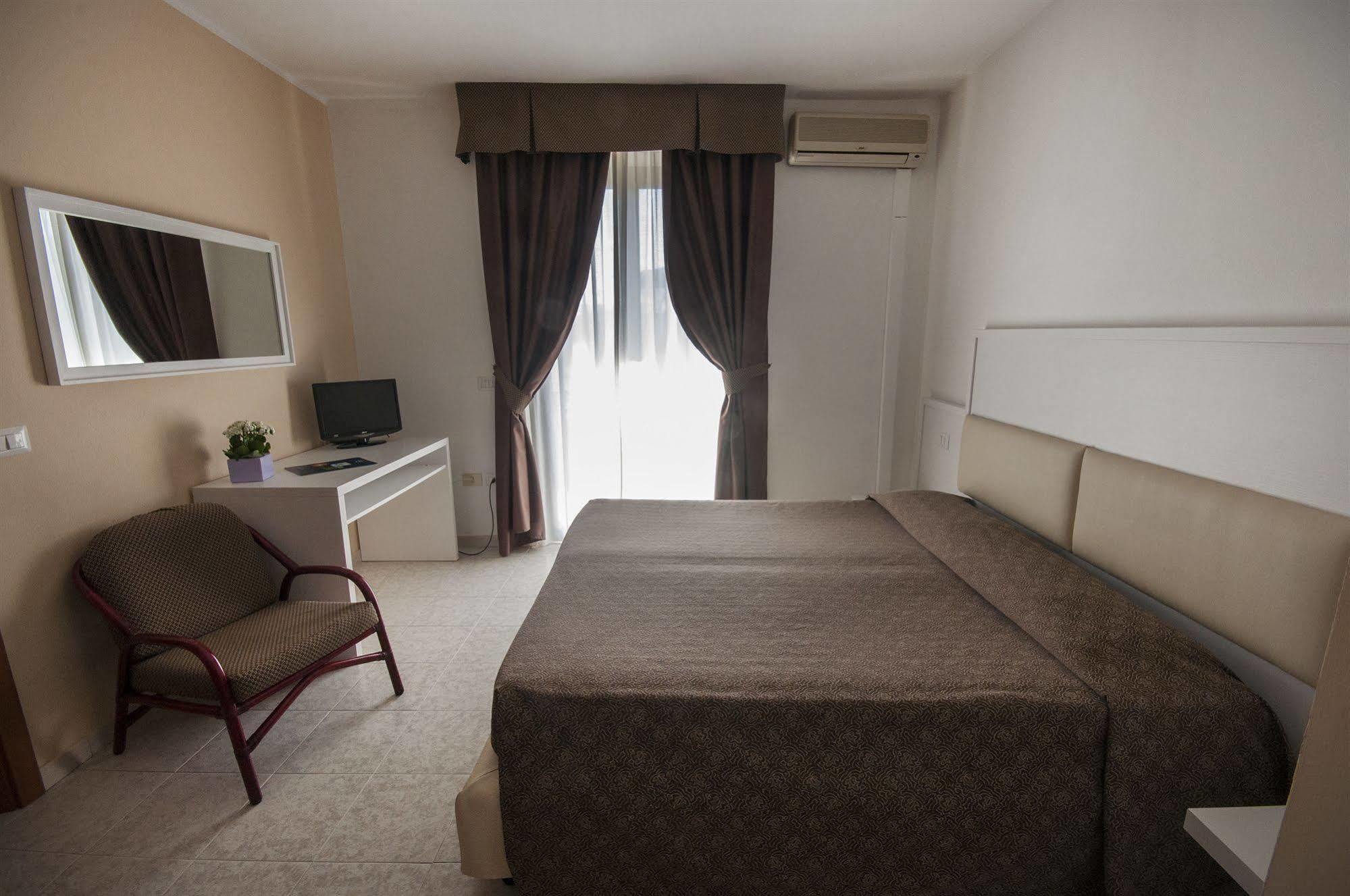 Rina Hotel Alghero Exterior photo